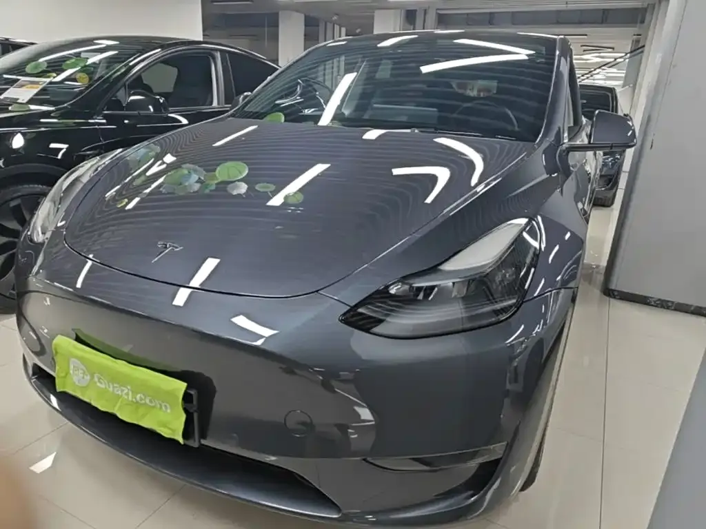 Tesla Model Y — фото 7