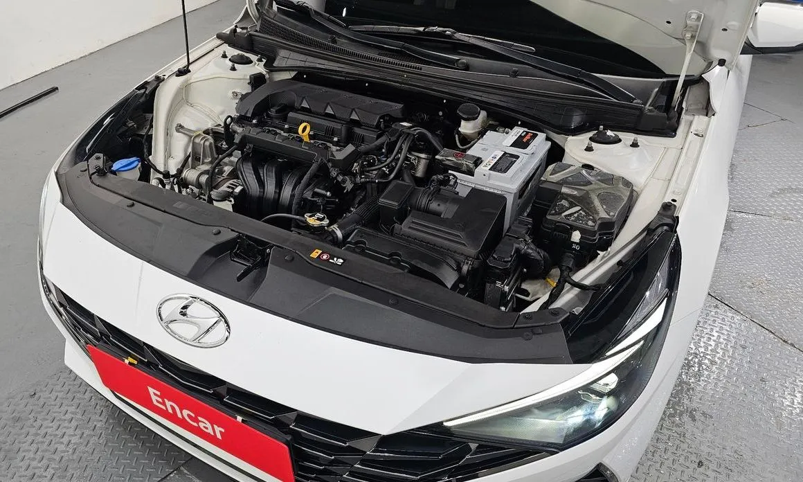 Hyundai AVANTE — фото 2