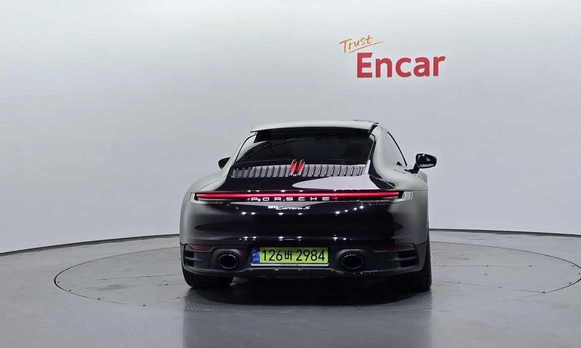 Porsche 911 2021 из KR, фото 8
