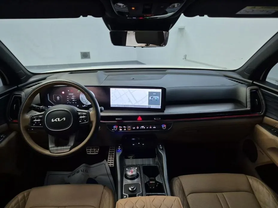 Kia Sorento — фото 7