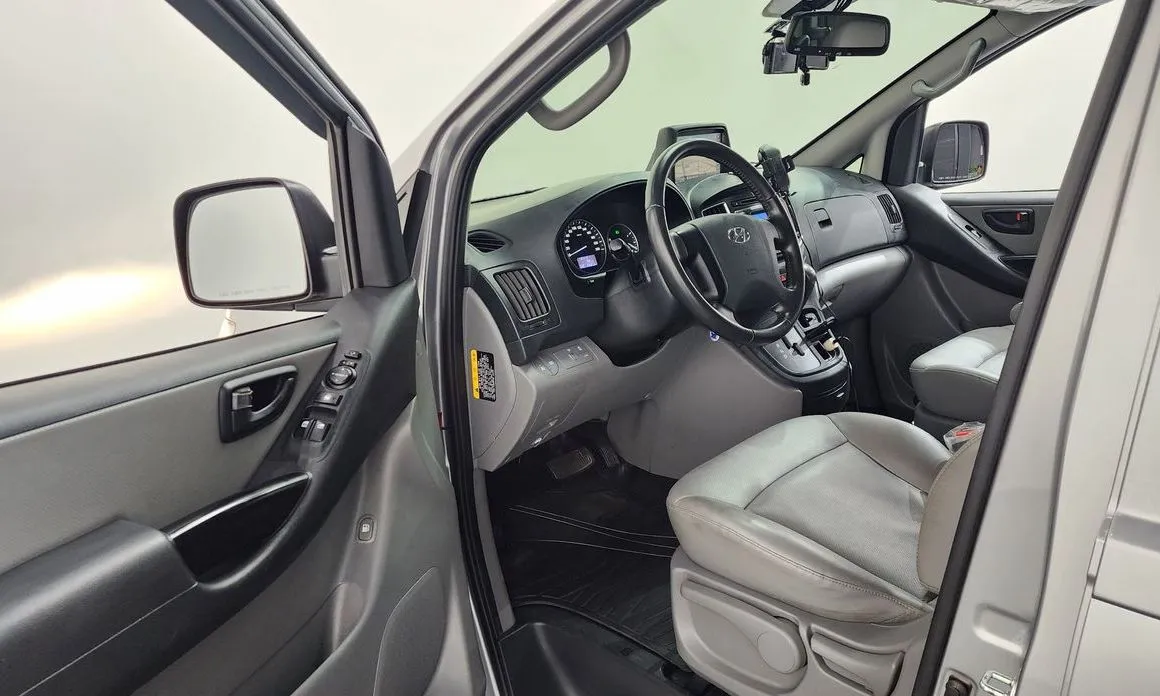 Hyundai Starex 2021 из KR, фото 7
