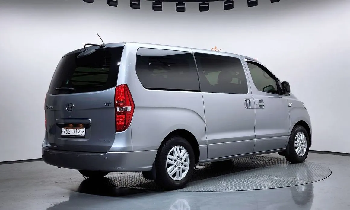 Hyundai Starex 2021 из KR, фото 3