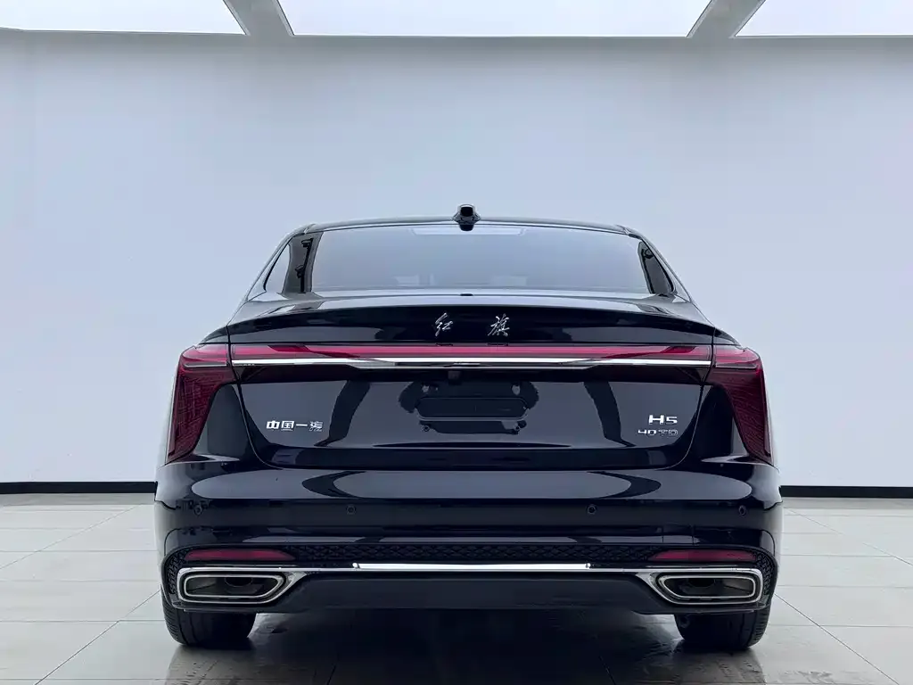 Hongqi H5 — фото 3