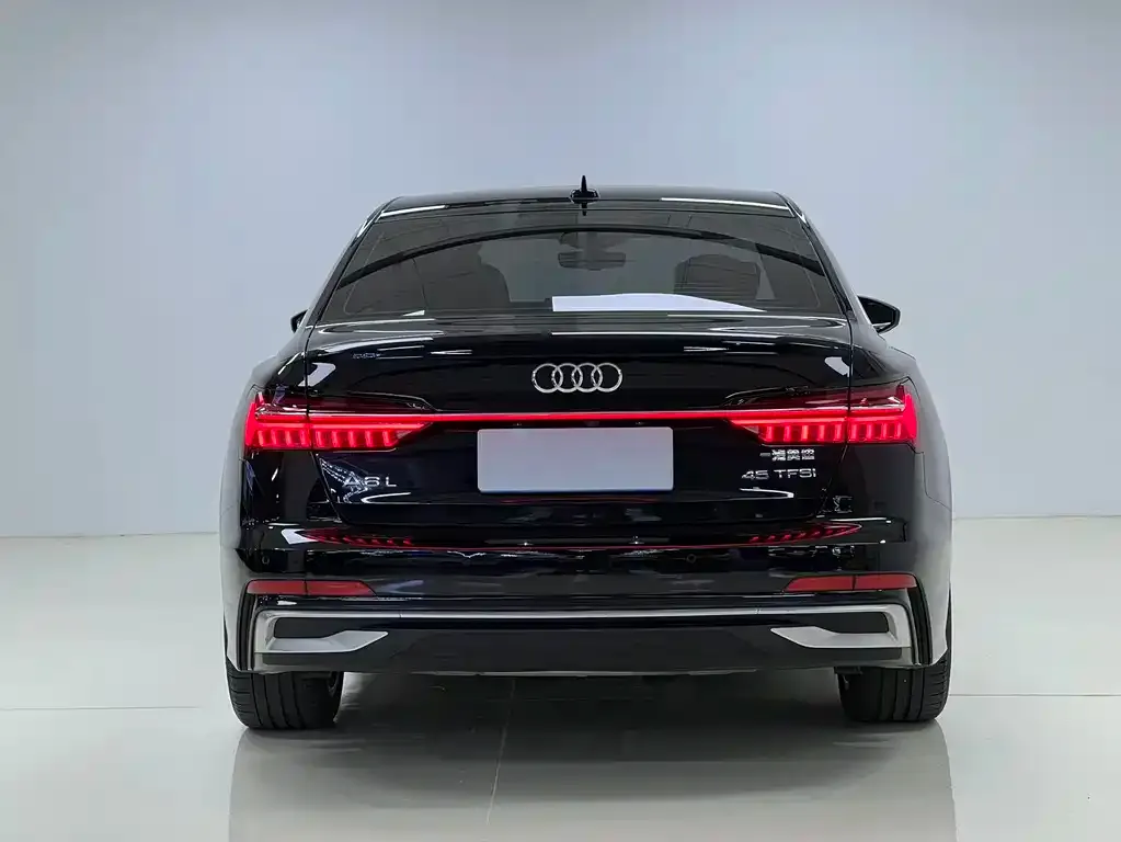 Audi A6L — фото 3