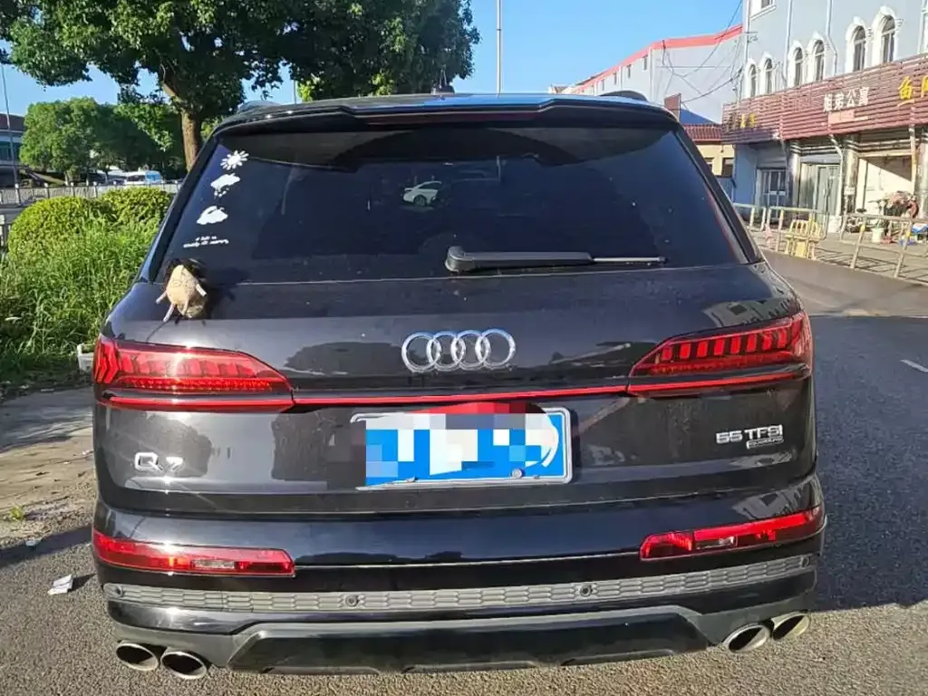 Audi Q7 — фото 3