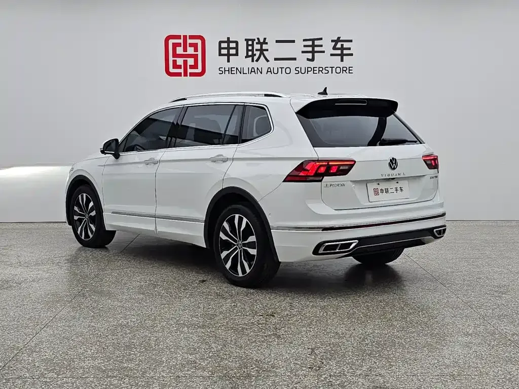 Volkswagen Tiguan L — фото 6