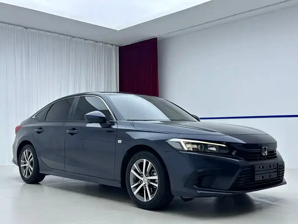 Honda Civic — фото 8