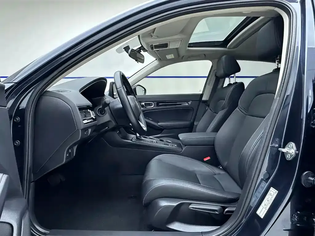 Honda Civic — фото 10
