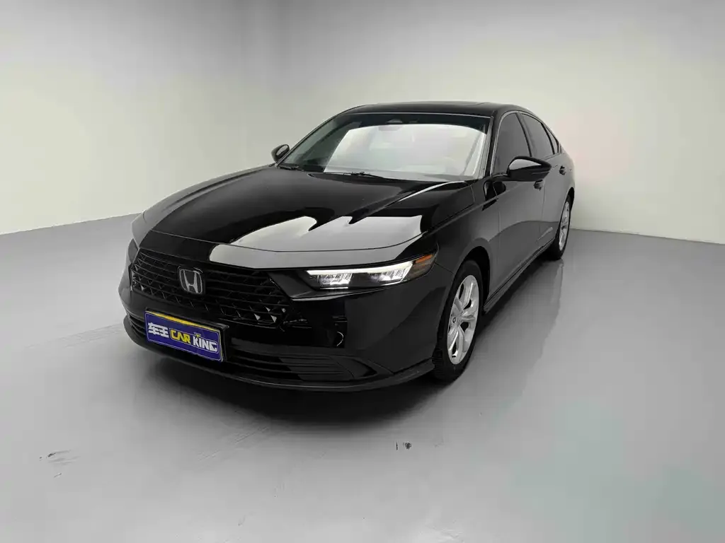 Honda Accord — фото 1