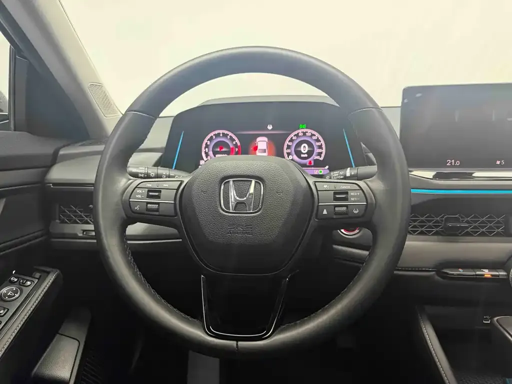 Honda Accord — фото 5
