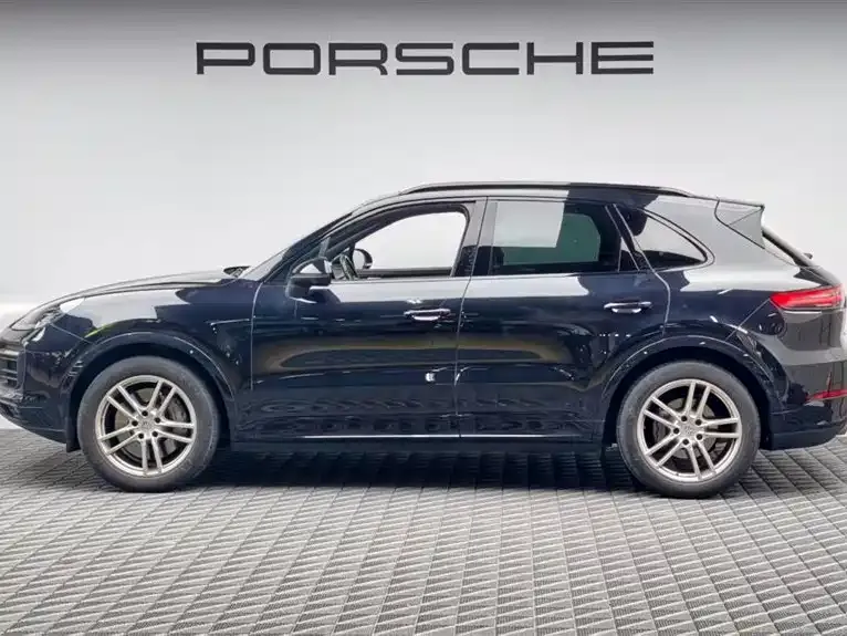 Porsche Cayenne — фото 8