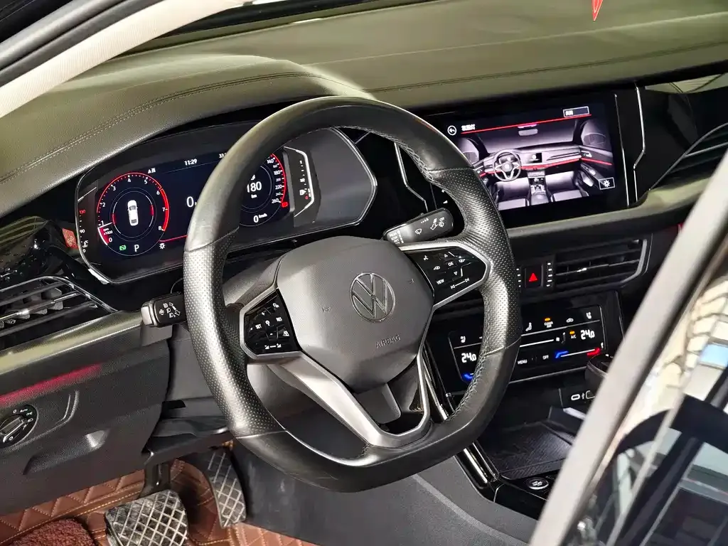 Volkswagen Passat — фото 6
