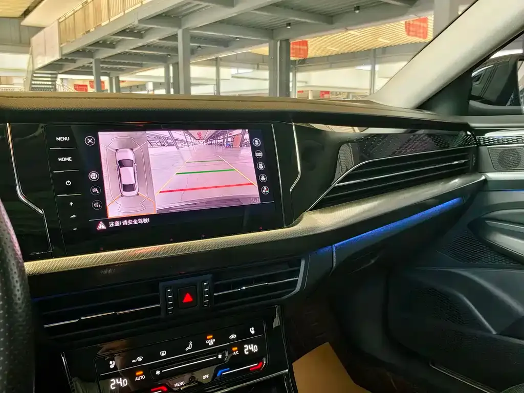 Volkswagen Passat — фото 7