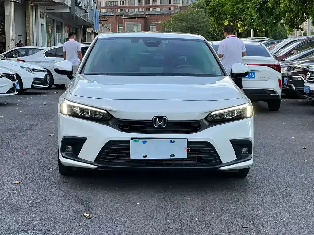 Honda Civic — фото 3