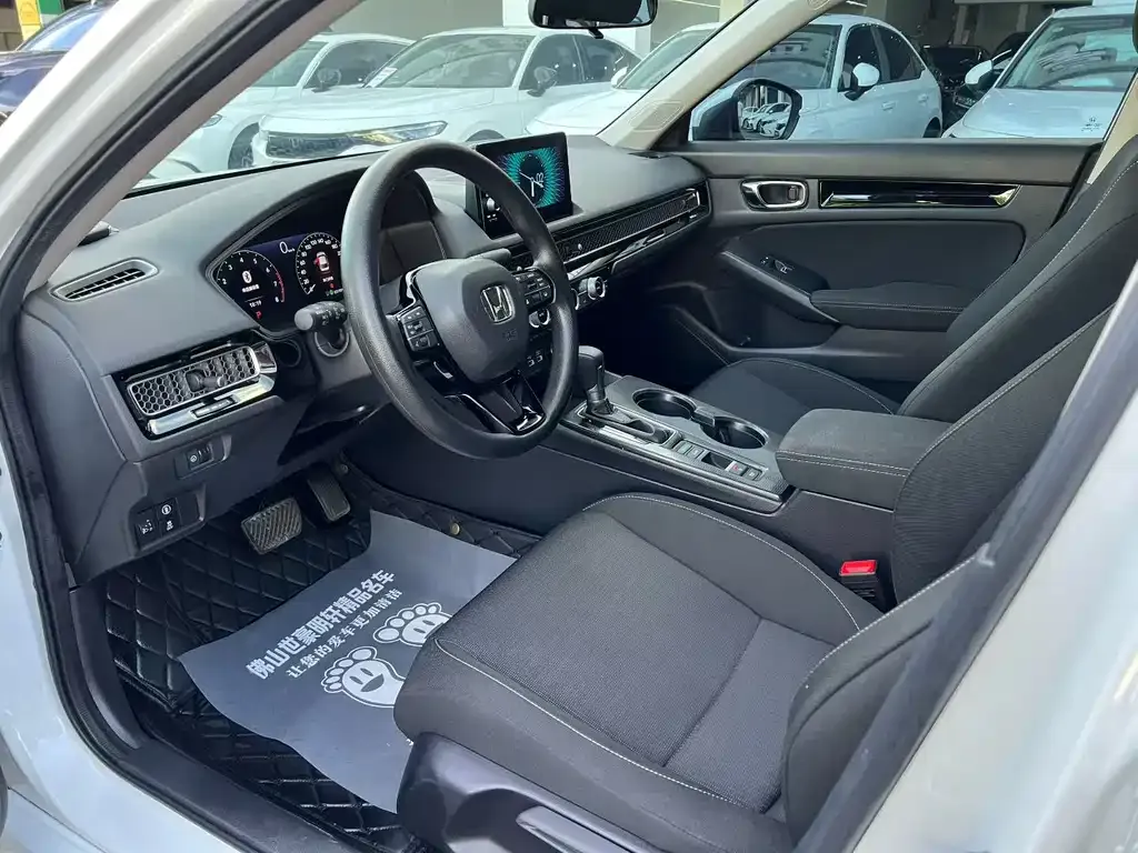 Honda Civic — фото 8