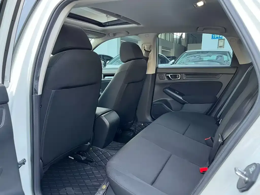Honda Civic — фото 2