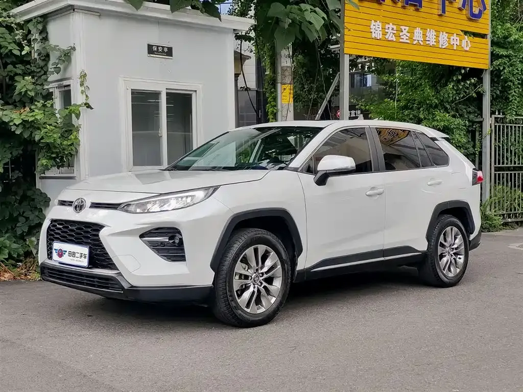 Toyota Wildlander — фото 1