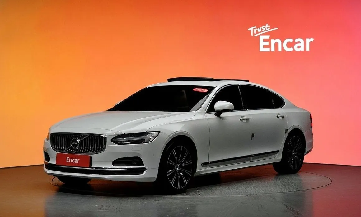 Volvo S90 — фото 1