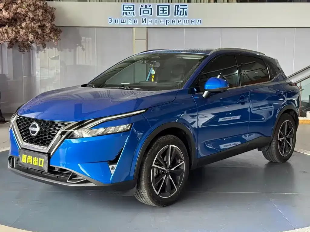 Nissan Qashqai — фото 1