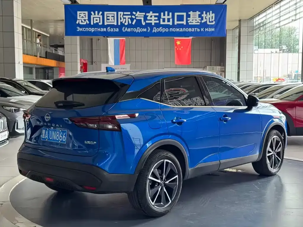 Nissan Qashqai — фото 5