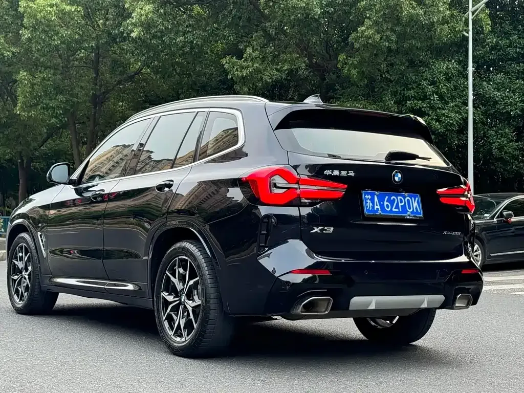 BMW X3 — фото 8