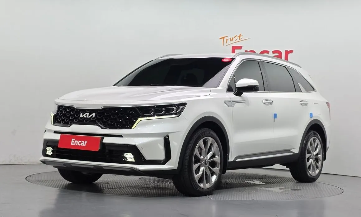 Kia Sorento — фото 1