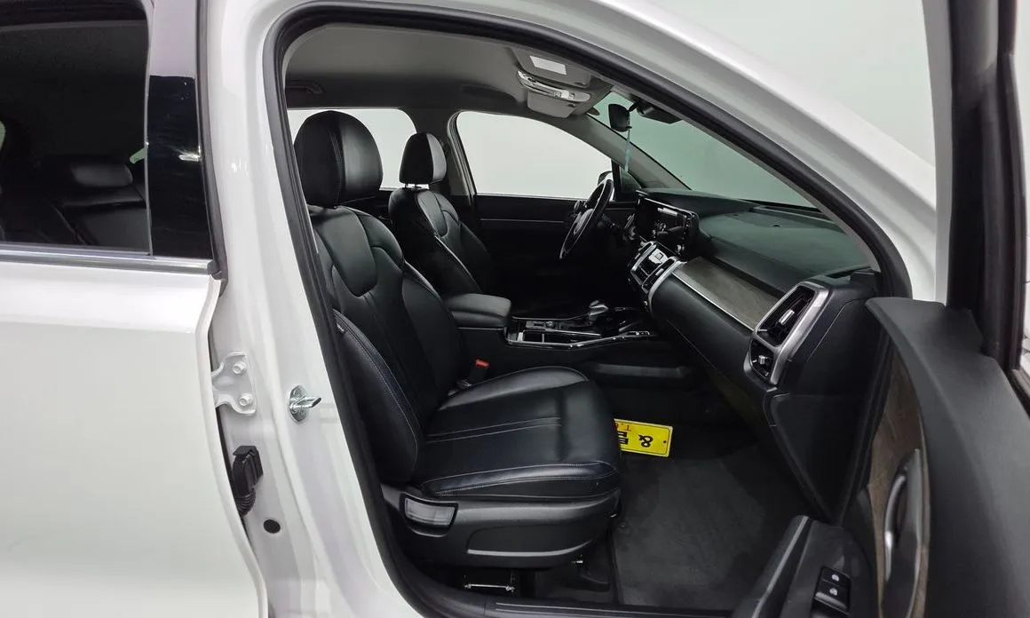 Kia Sorento — фото 4