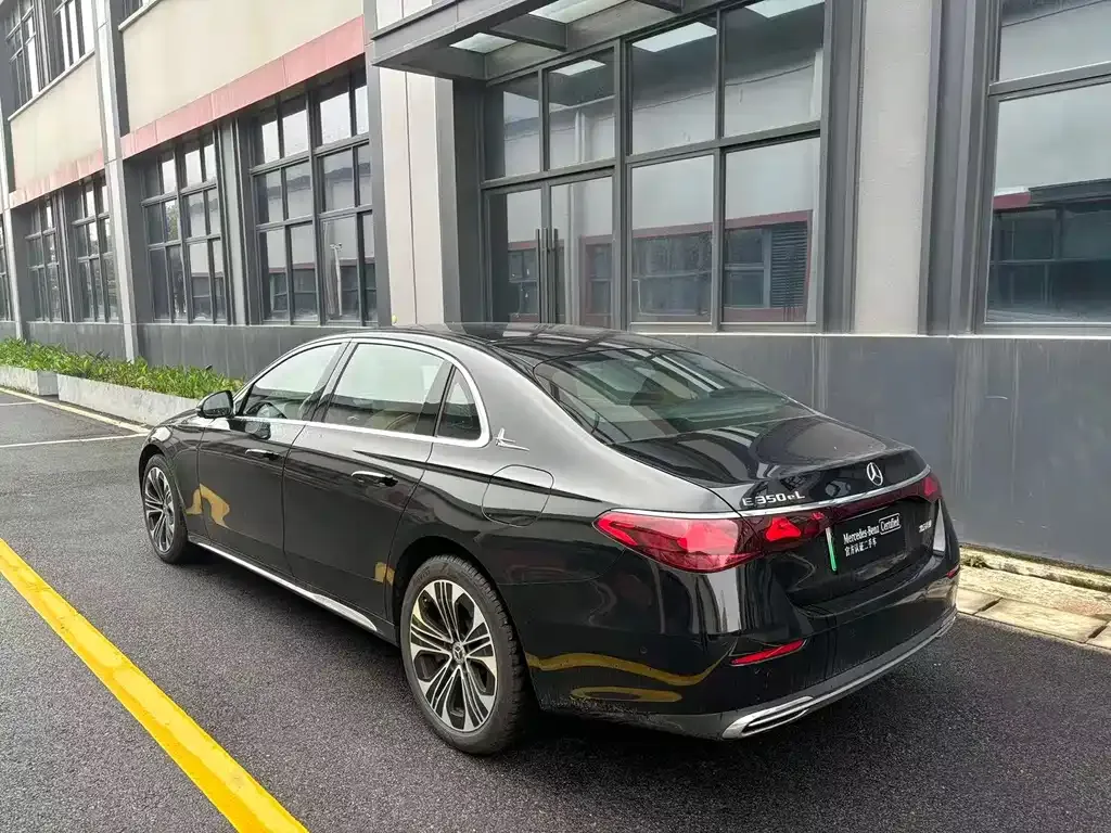 Mercedes-Benz E-Class New Energy — фото 7