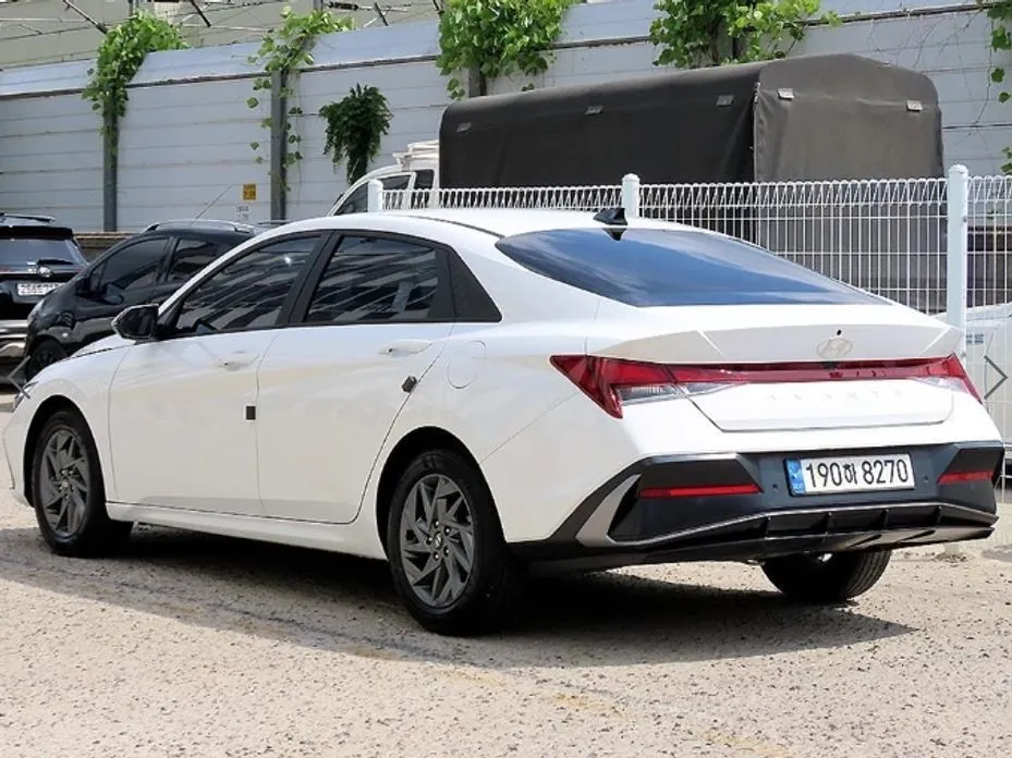 Hyundai AVANTE — фото 7