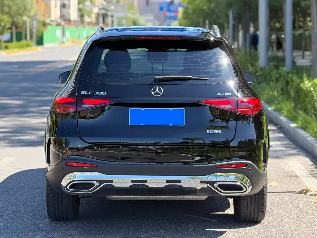 Mercedes-Benz GLC — фото 6