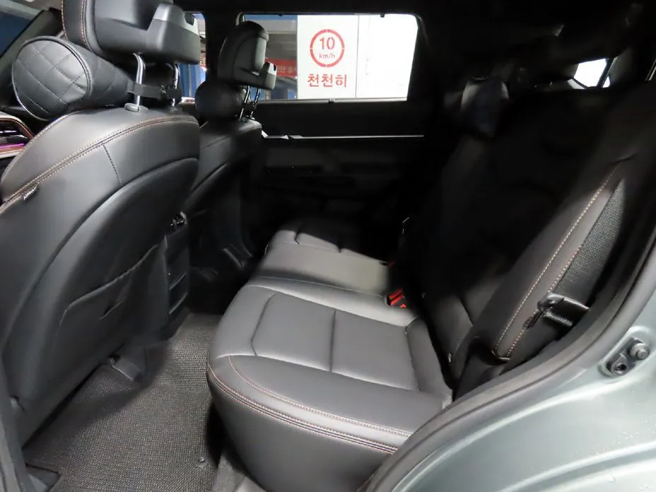 KG Mobility (Ssangyong) Torres — фото 4