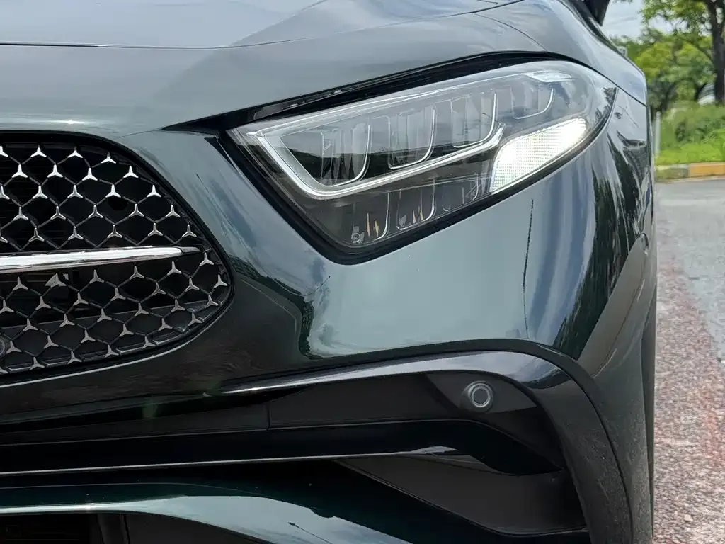 Mercedes-Benz CLS — фото 2