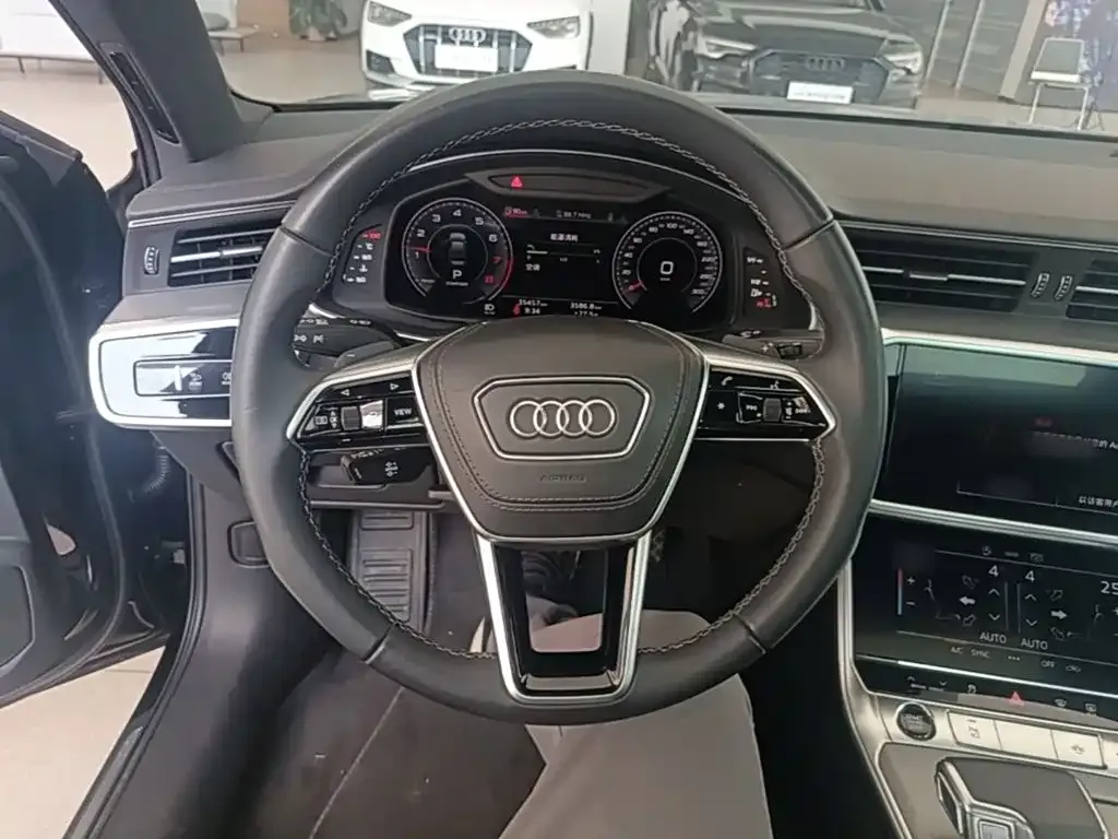 Audi A6L — фото 5