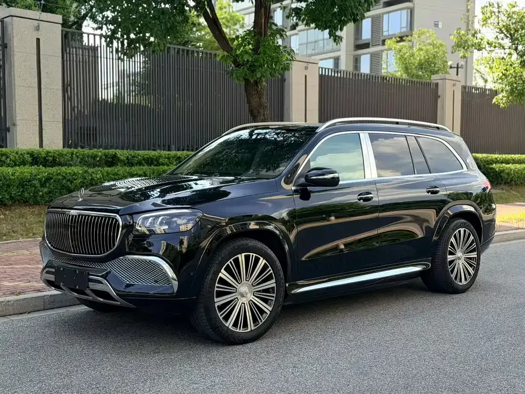 Mercedes-Benz GLS — фото 1
