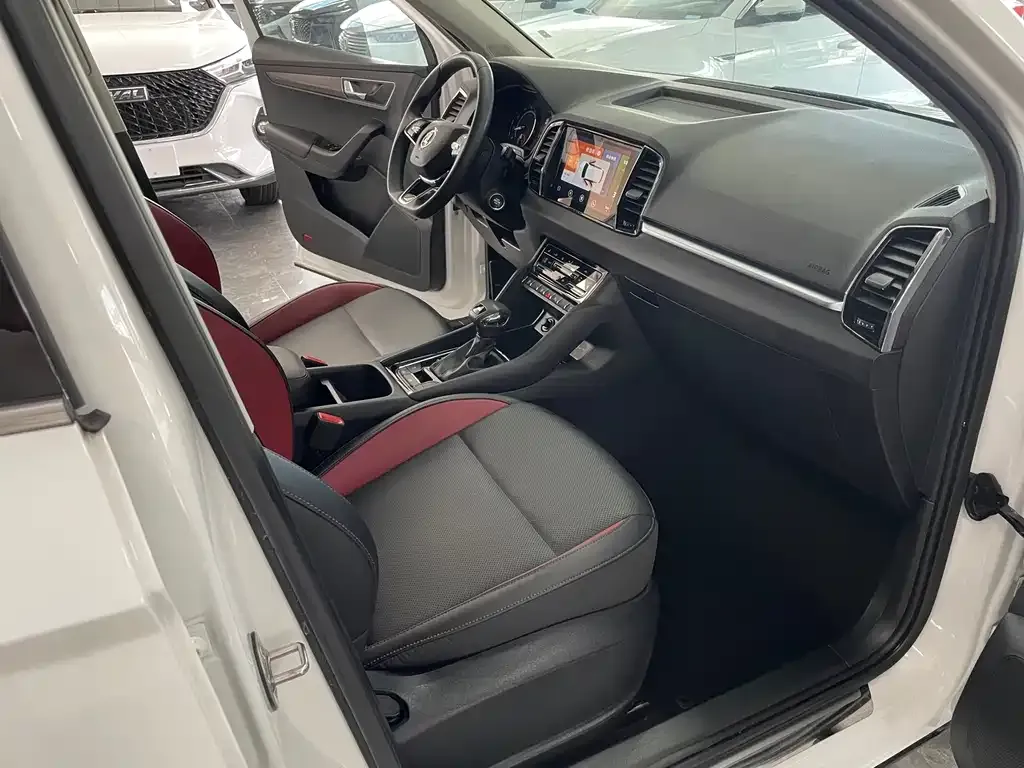Skoda Karoq — фото 3