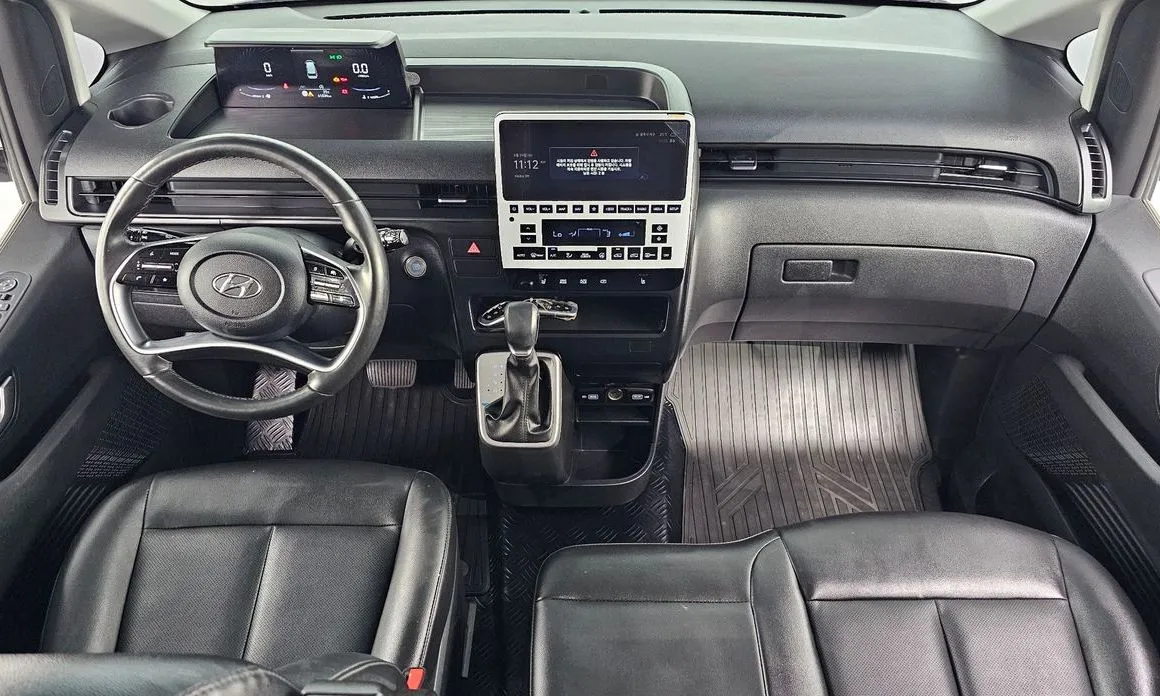 Hyundai Staria — фото 8
