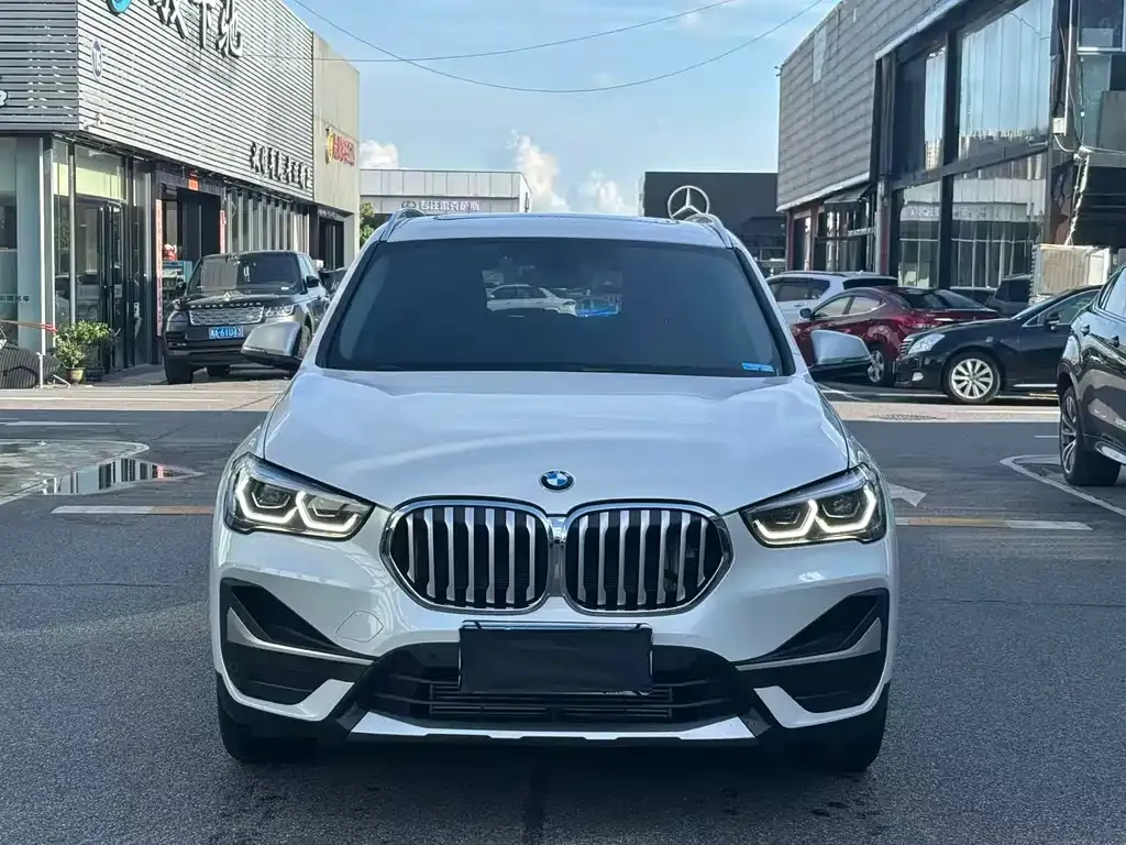 BMW X1 — фото 3