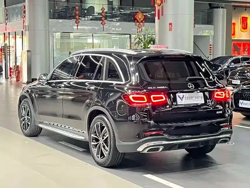 Mercedes-Benz GLC — фото 7