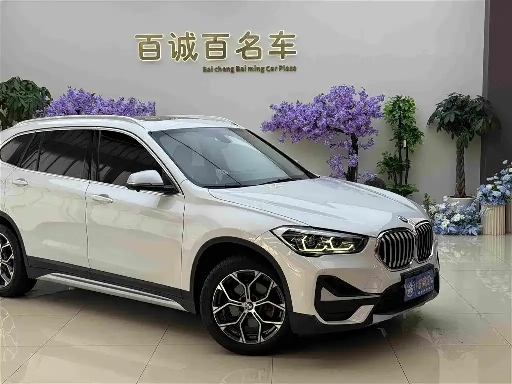 BMW X1 — фото 9