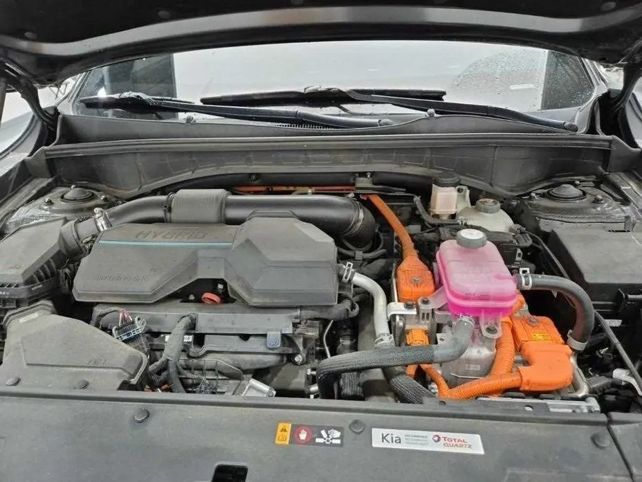 Kia Sorento — фото 10
