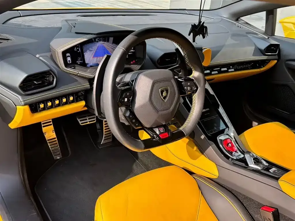 Lamborghini Huracan — фото 9