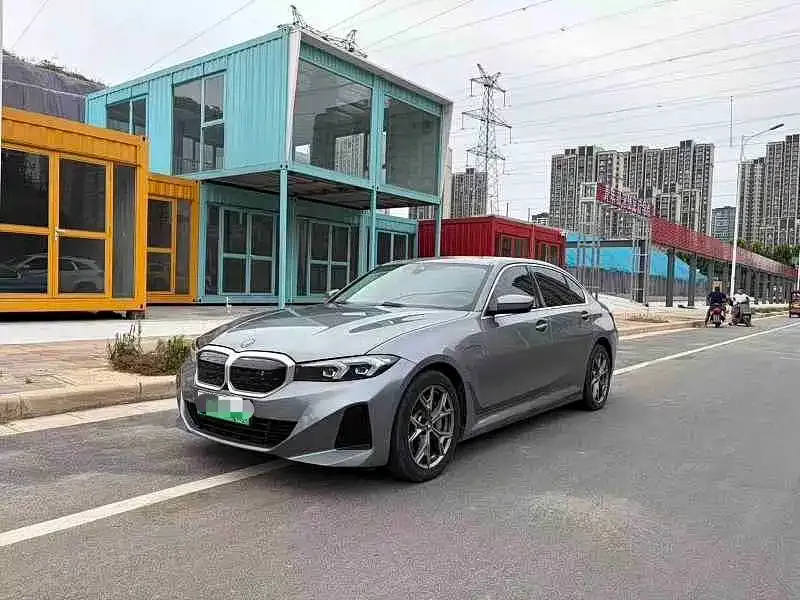 BMW i3 — фото 1