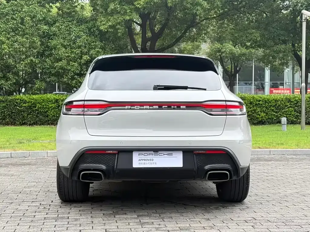 Porsche Macan — фото 10