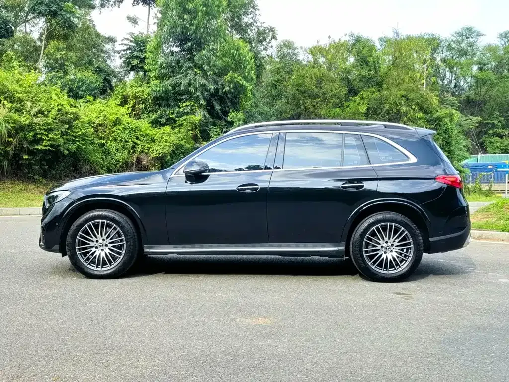 Mercedes-Benz GLC — фото 7
