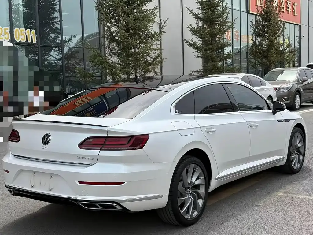 Volkswagen CC — фото 9