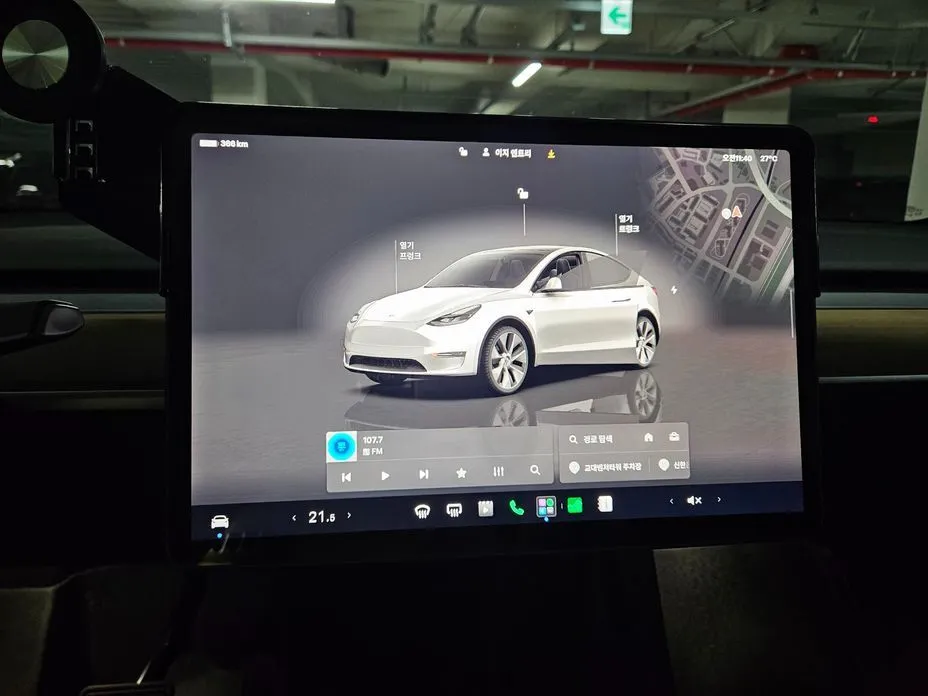 Tesla Model Y — фото 8