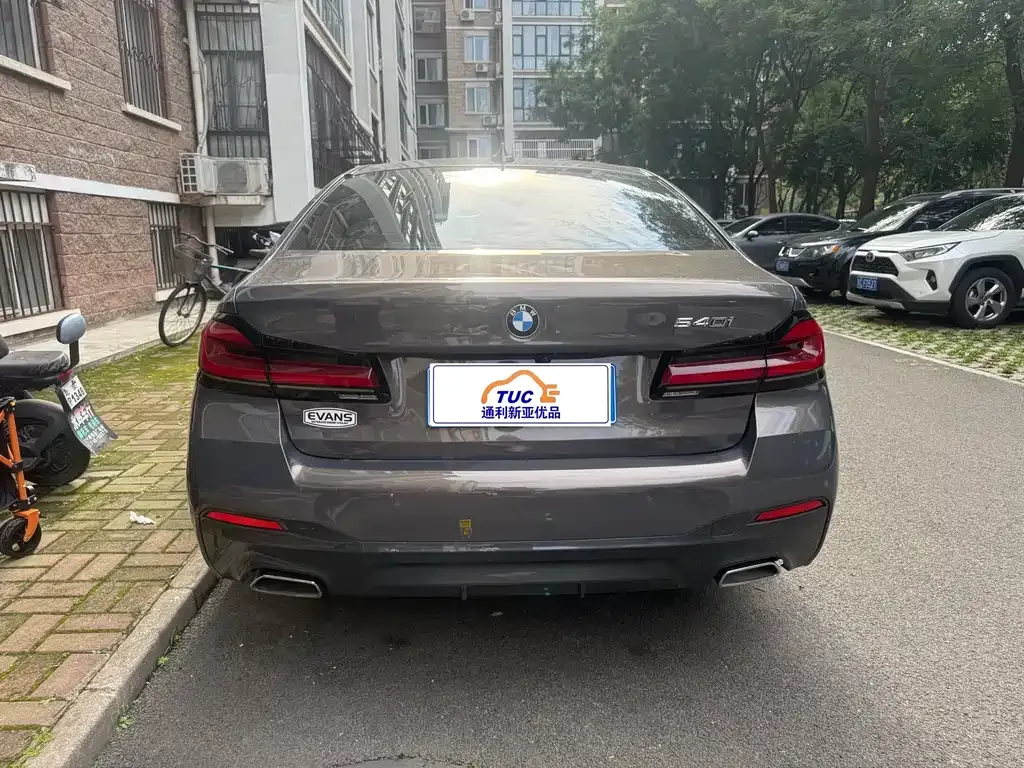 BMW 5 Series (Import) — фото 7
