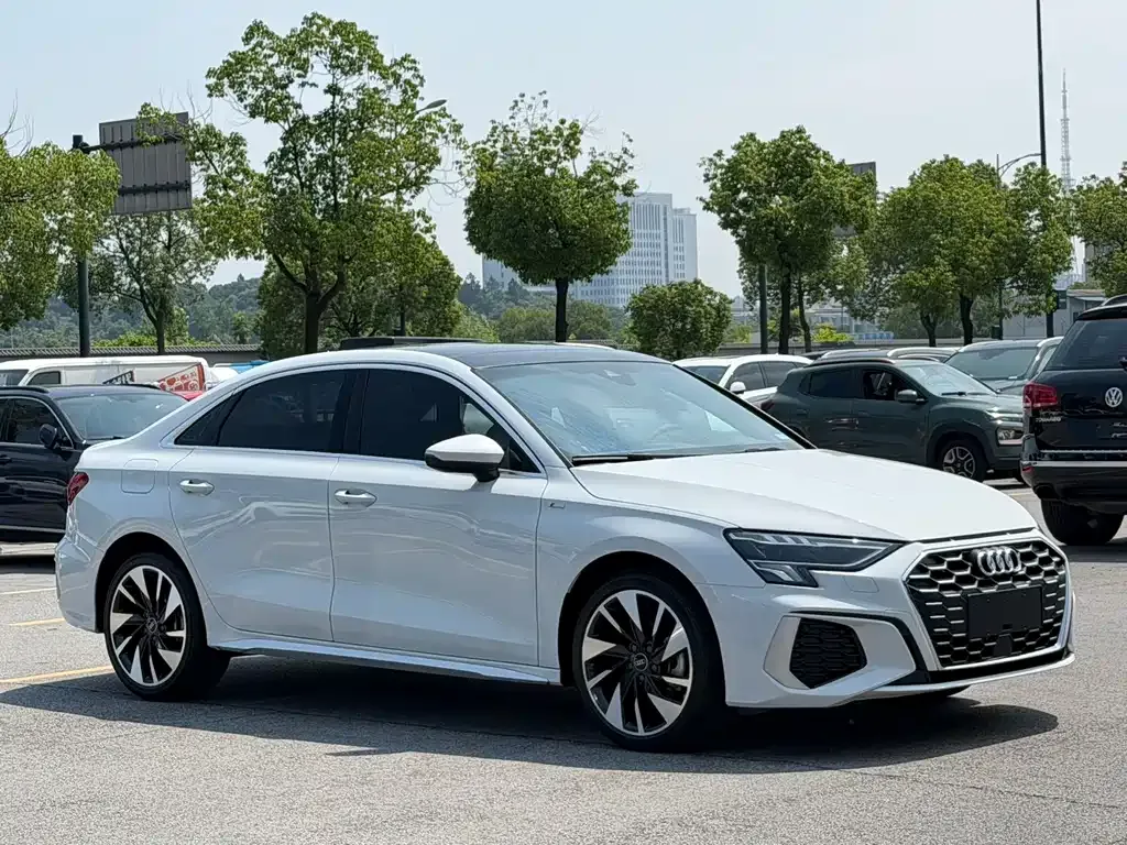 Audi A3 — фото 5