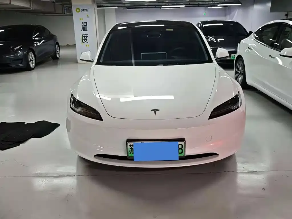 Tesla Model 3 — фото 2
