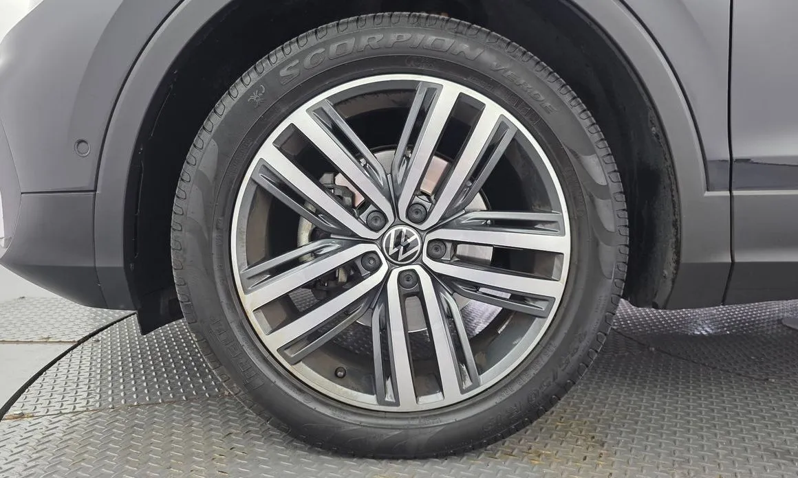 Volkswagen Tiguan 2023 из KR, фото 6
